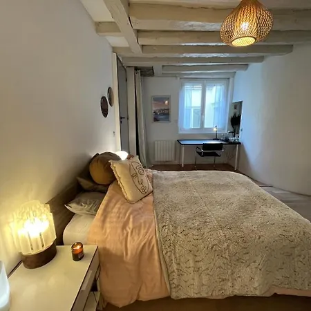Good Vibes Quarto em Acomodações Particulares *